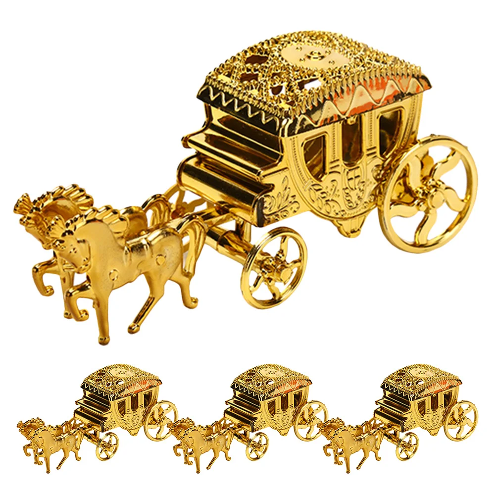 

4Pcs Royal Carriage Candy Boxes Luxury Gold Wedding Halloween Candy Containers Party Favors Chocolate Boxes Wedding Decorations