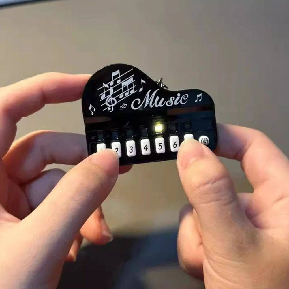 

Kids Piano Exquisite Bag Pendant Compact Key Chain Pocket Decorative Keychain Keyboard Keychains Black Child