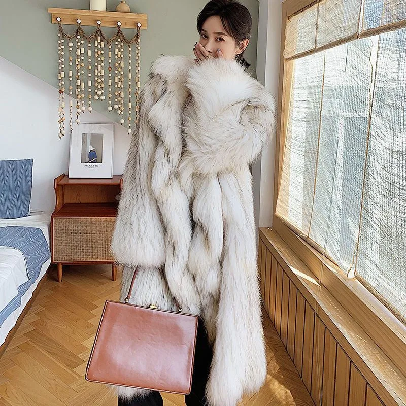 

Women Faux Fur Turn Down Collar Fox Fur Outerwear Overcoat Spliced Pockets Winter Thick Warm Fur Overcoat High Street 2025