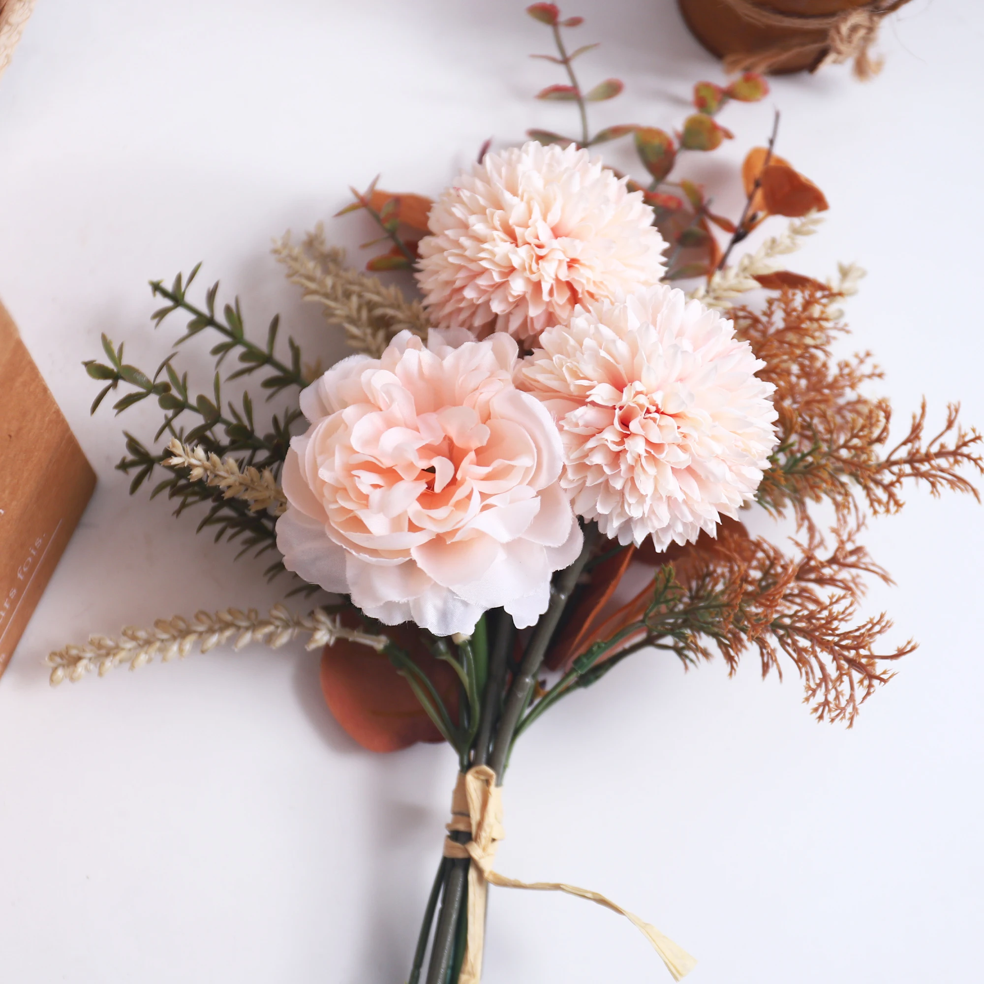 

High Quality Artificial Flower Eucalyptus Dandelion Peony Mixed Bouquet Home Table Decor Wedding Party Garden Outdoors Ornaments
