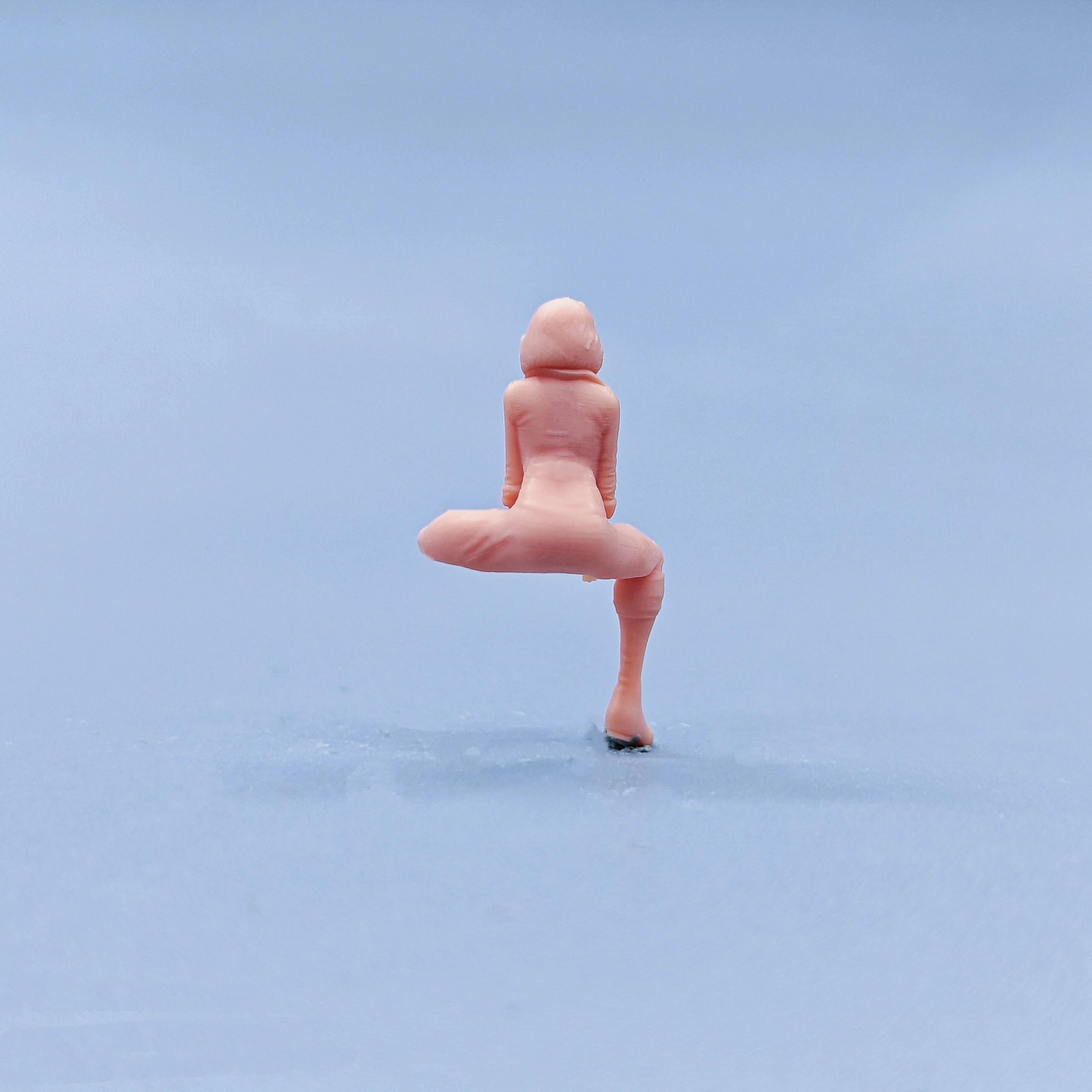 1/64 1/43 ตุ๊กตารุ่นเรซิ่นเมษายนและ Casey Unสี Miniatures Diorama มือวาด C830