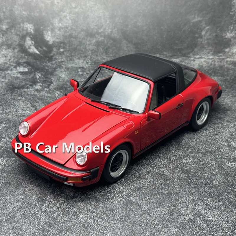 Minichamps 1:18 CARRERA 3.2 TARGA 1983 Alloy Simulation Automotive Model