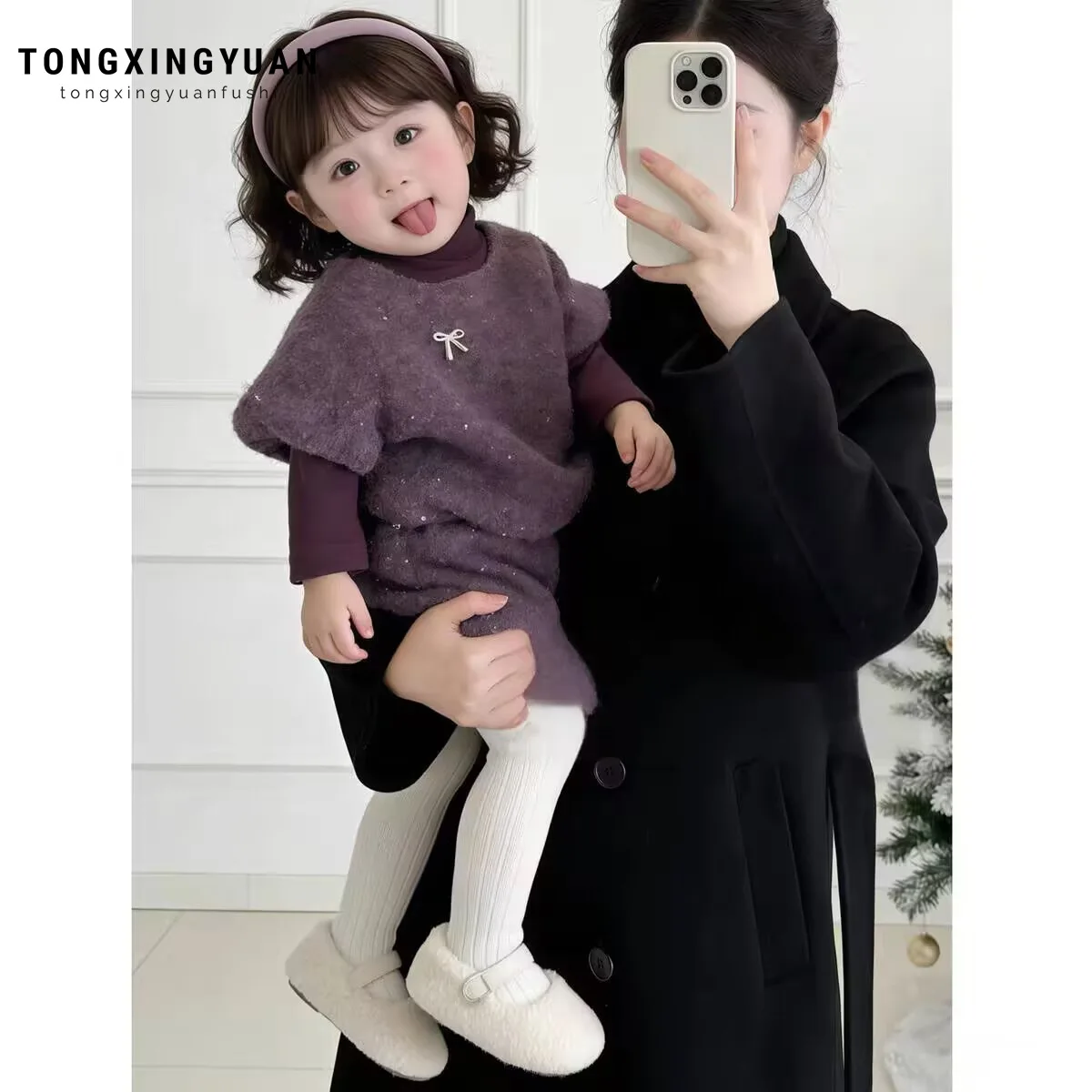 Girls' Small and Medium-sized Children's Clothing Winter Plus One-piece Velvet Thin Velvet Annual Three-piece Skirt