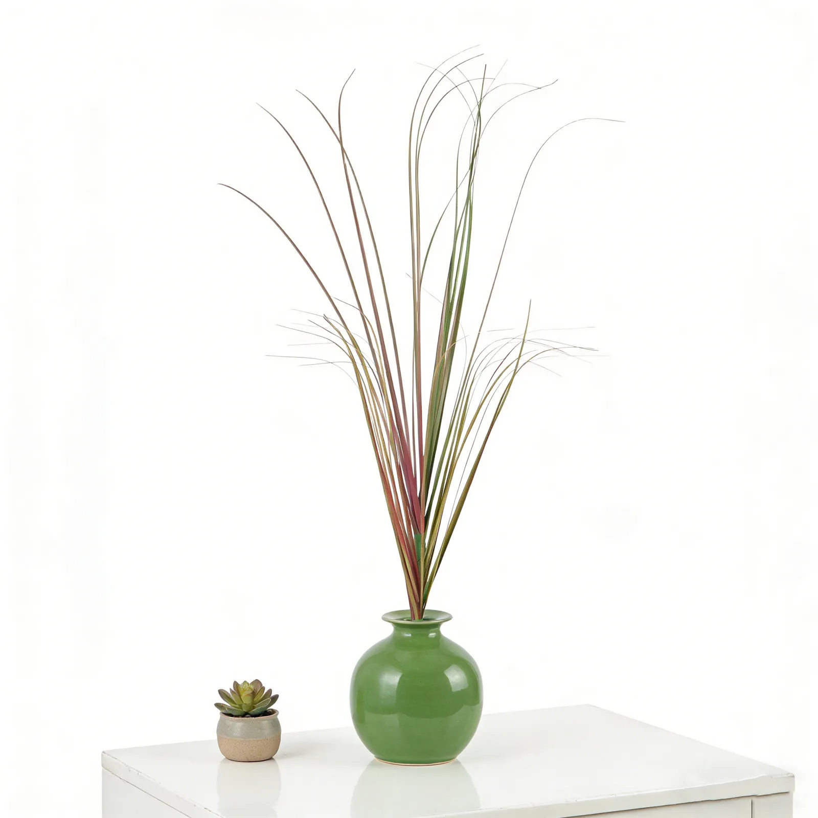 

24 шт. Искусственные уличные растения, реалистичная искусственная зелень, устойчивая к УФ-излучению, декоративные искусственные растения для сада, патио, балкона