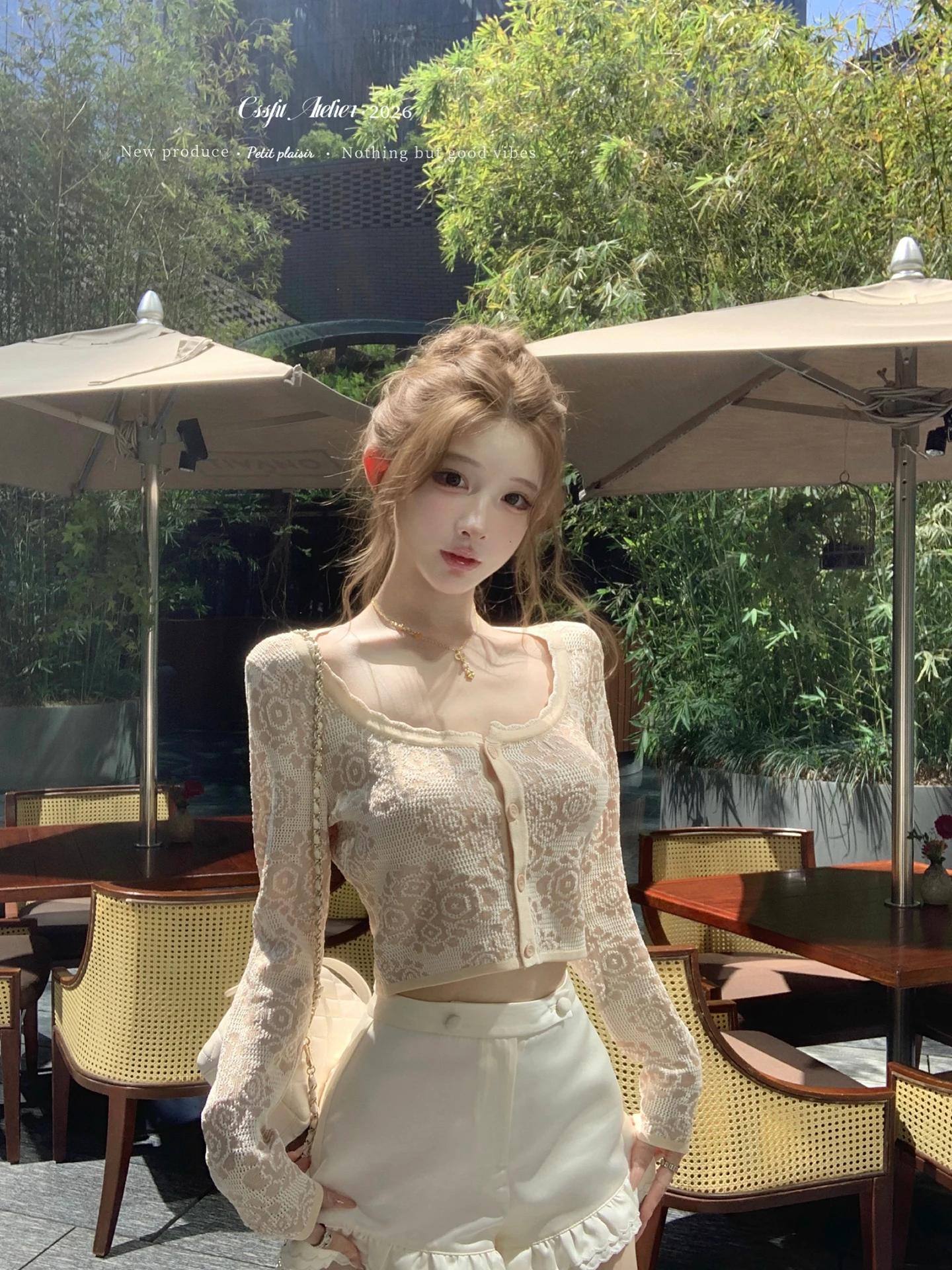 ALAi Special Ballet Short Cardigan Beautiful Lady Plain Color Wave  Short Pants Fashionable Two-Piece Set for Women