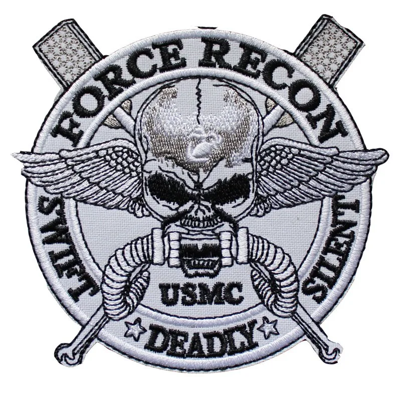 Bolsas tácticas USMC MOLLE para exteriores con parches y brazaletes - imagen 2