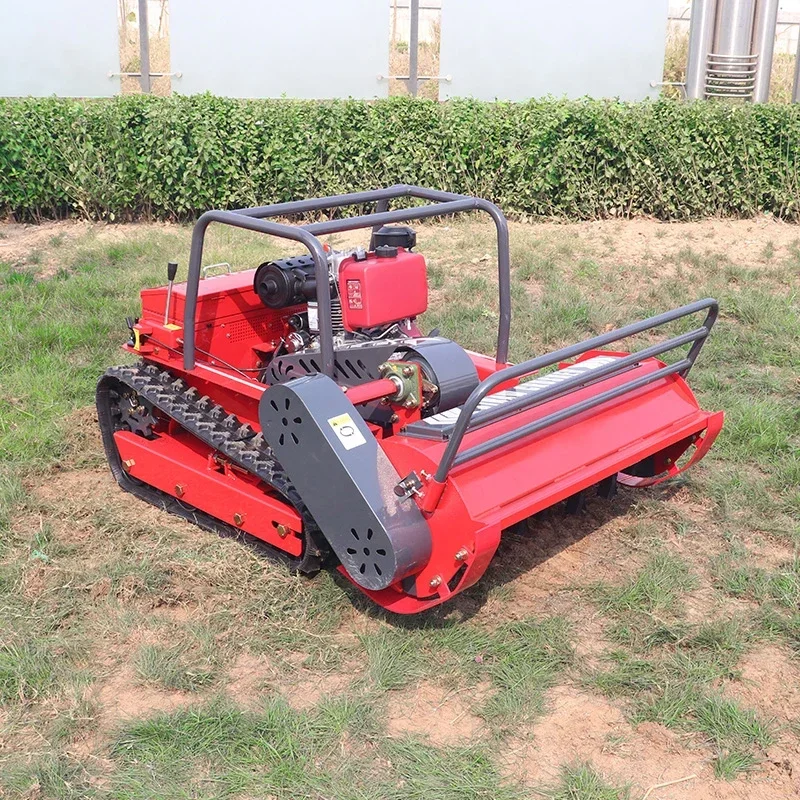 Diesel engine Small robot mowing width 800mm 1000mm 1200mm Remote control crawler mower