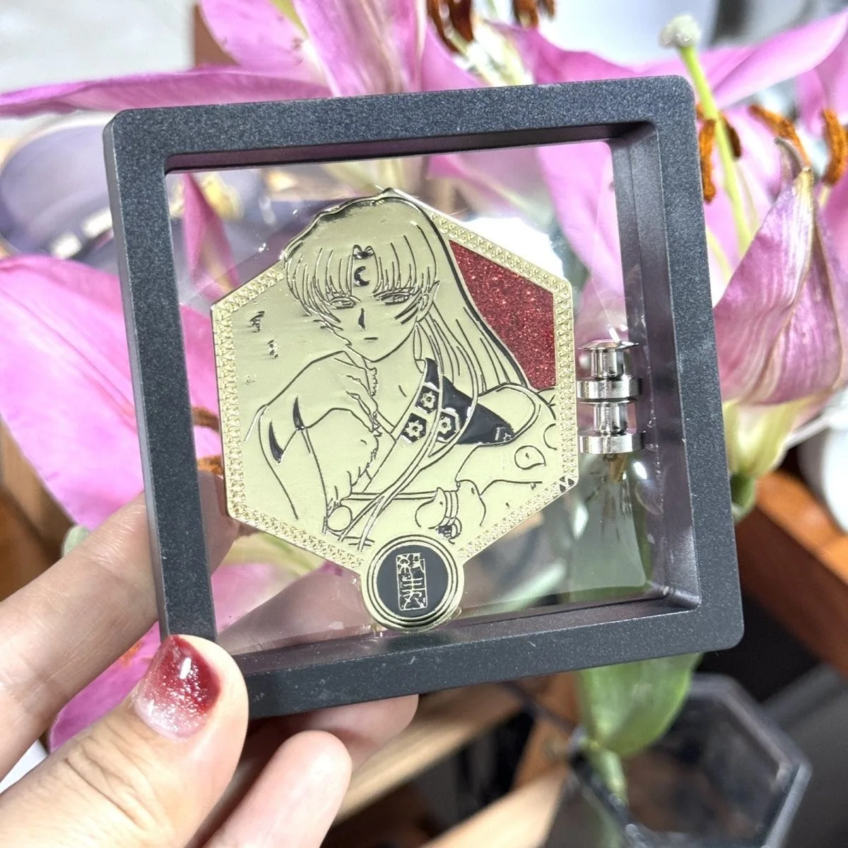 Cool enamel pin of a sci - fi warrior wielding a giant weapon. Vibrant colors, unique design. A must - have for genre fans.