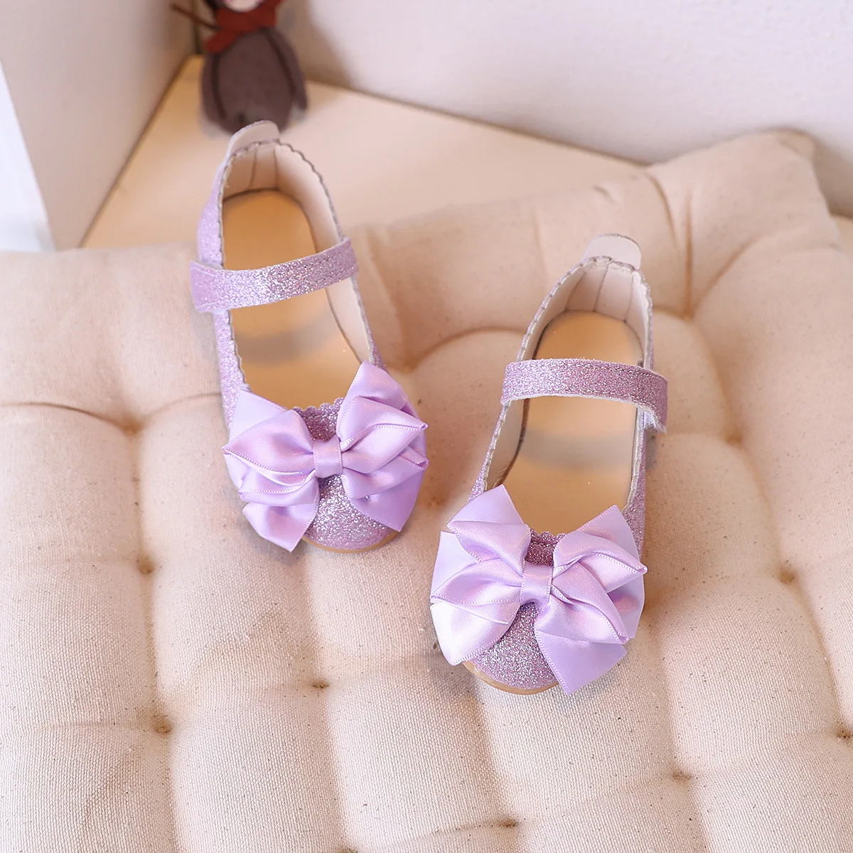 

Girl Shoe2025Autumn New Kid Princess Shoe Bow Kid Shoes Fashion Girl Party Dresses Light Gril School Shoe Versatile Women Shoes