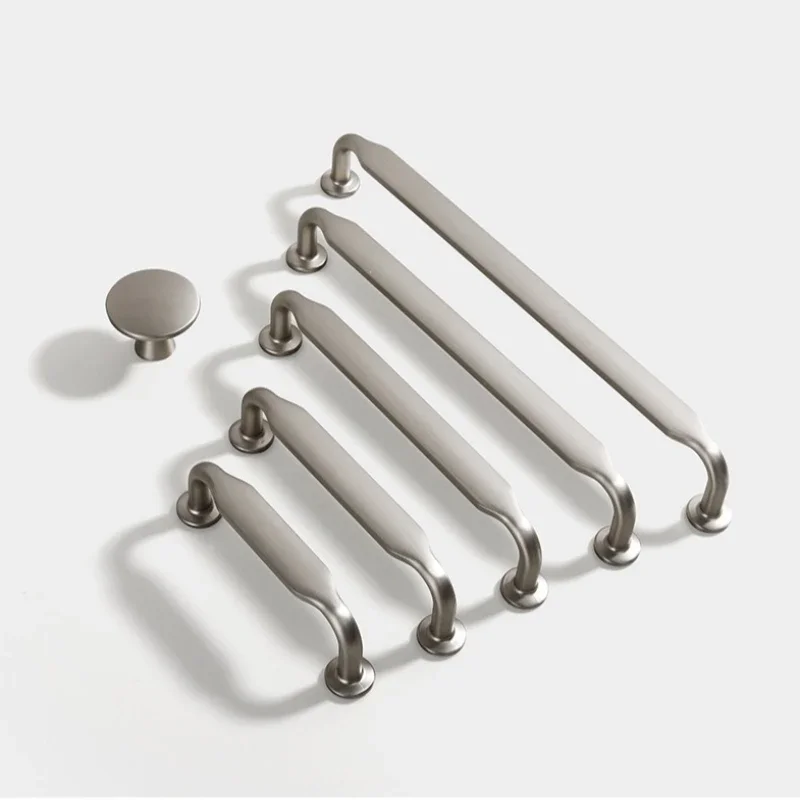 Modern and Simple Wardrobe Door Handle American Style Cabinet Door Handle Creative Zinc Alloy Cabinet Antique Drawer Handle