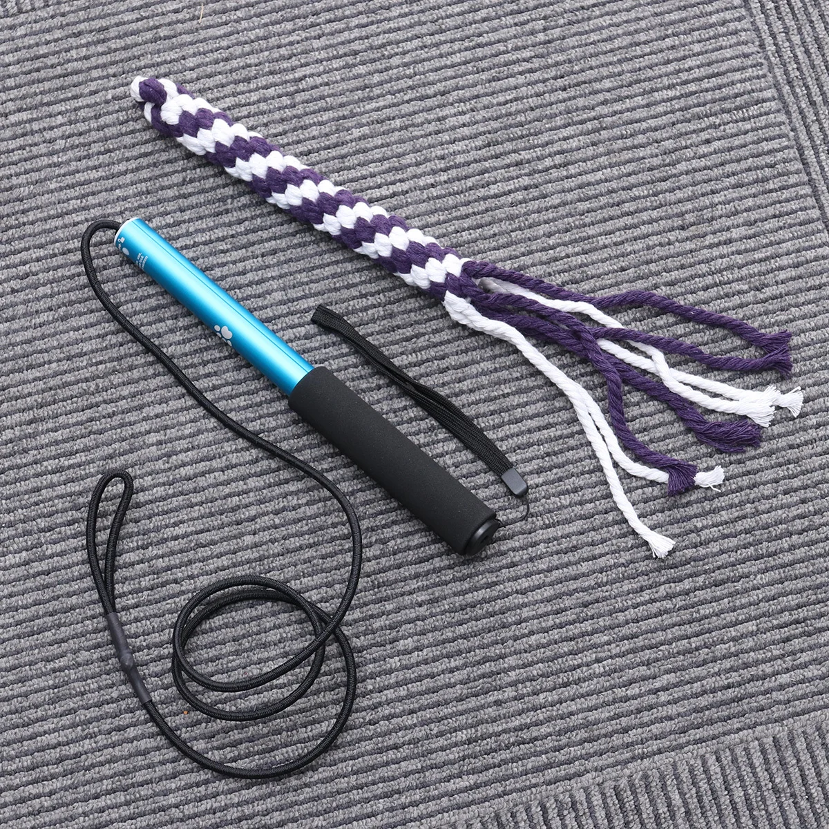 أداة تمرين الذيل التفاعلية القابلة للتمديد مقاس L باللون الأزرق وأداة تدريب ألعاب الجرو التفاعلية