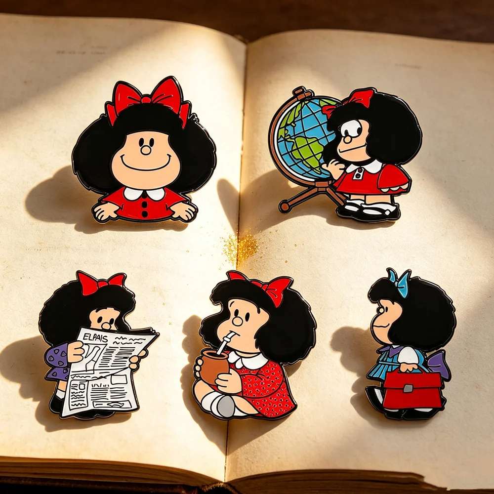 5pcs Set Pin Enamel Gadis Kart - Vintage Collectible Clothing ulasan dan harga