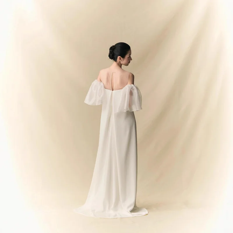 Neue Satin Schleier Braut Weiß Morgenkleider Taille Mutterschaft High Sense Trip Shoot Nische Leichtes Hochzeitskleid