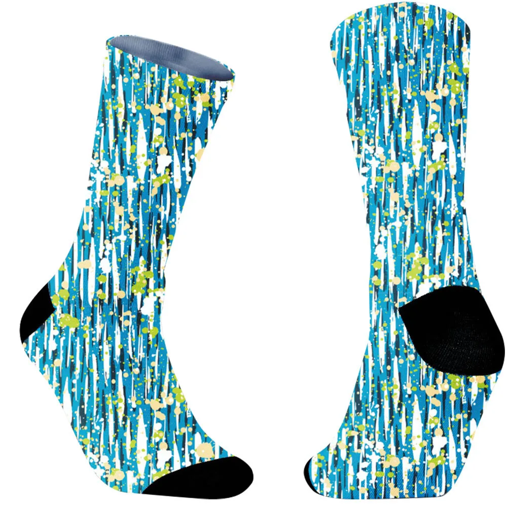 

2025 Новая антибактериальная и устойчивая к запаху черная технология, окрашенные распылением носки можно носить на длительное время без усталости.