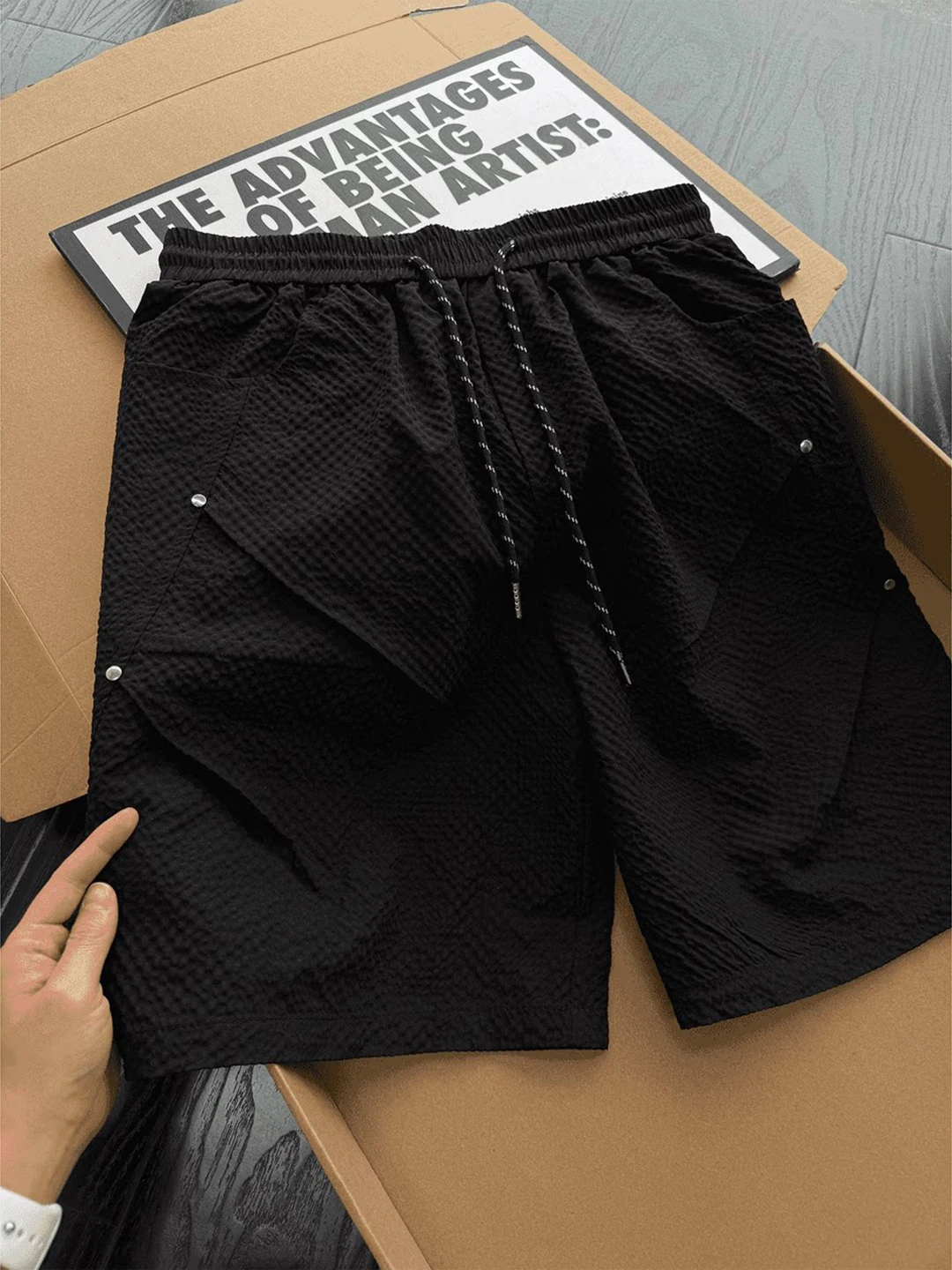 Quick Dry Bubble Cloth Shorts Men's Summer Thin Style Rivet Design American Five-Point Functional Workwear Casual Loose Fit
