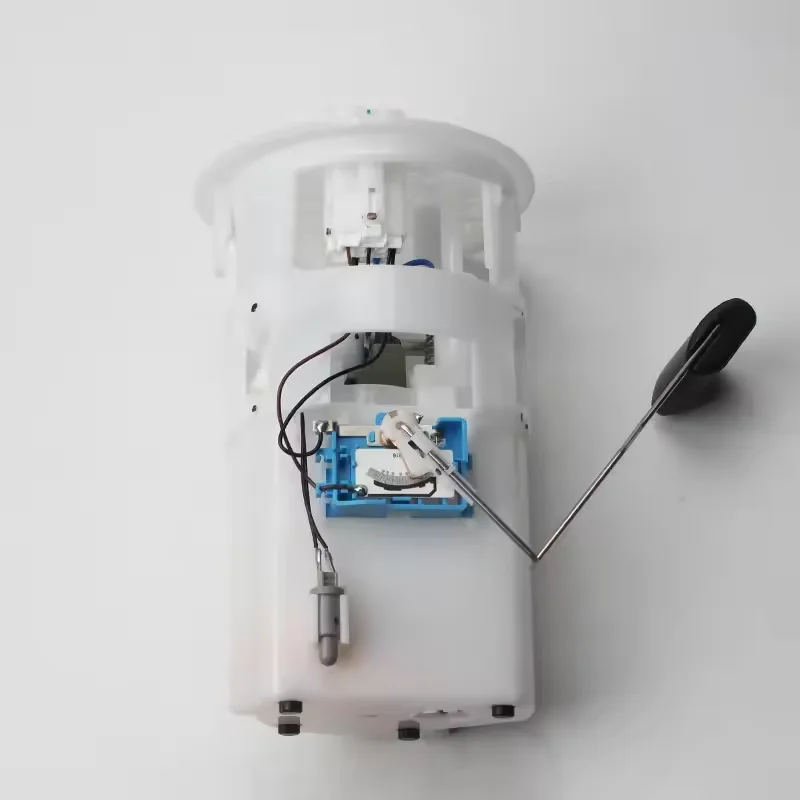 Fuel Pump Assembly 1704095F0B Is Suitable for Nissan Almera Sunny Qg16 2006