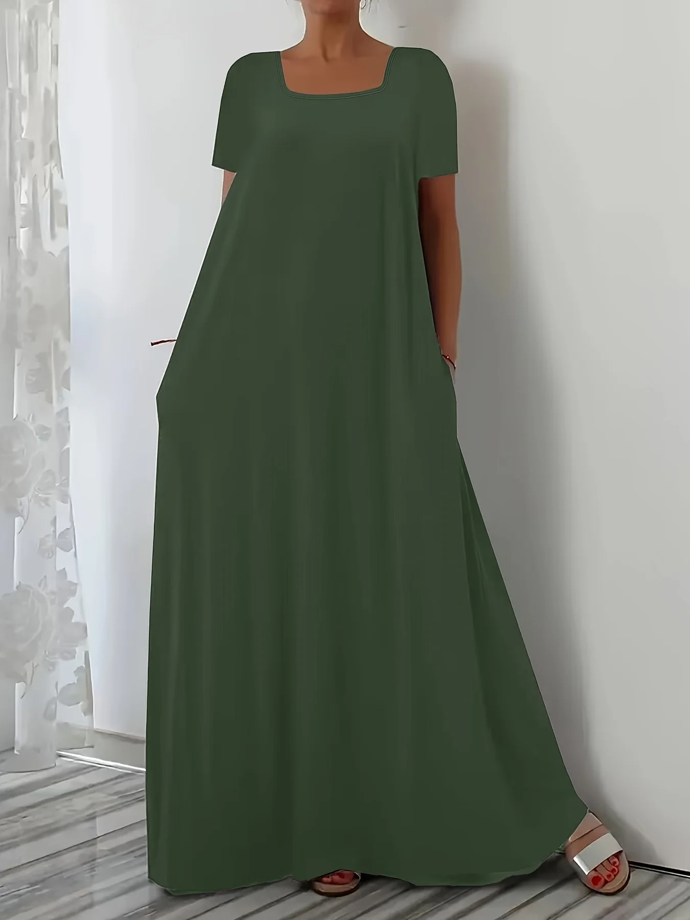 Großes Sommerkleid mit eckigem Ausschnitt, locker geschnitten, lässig, lang, schwarz, Kurzarm mit Tasche, im Lazy-Style, Übergröße – Detail 3