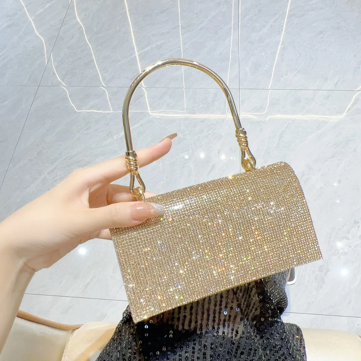 

New Sparkling Crystal Handbag Women's Shoulder Clutch Purse Luxury Wedding Birthday Banquet Party Evening Bag Handheld Elegant