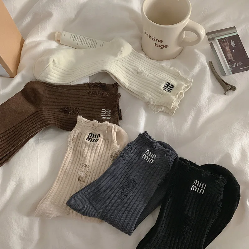 

1/2 Pairs Socks for Women Brands Cotton Socks Mid Calf Trendy Holes Embroidery Letter Personality Tide Socks Solid Hip Hop Socks