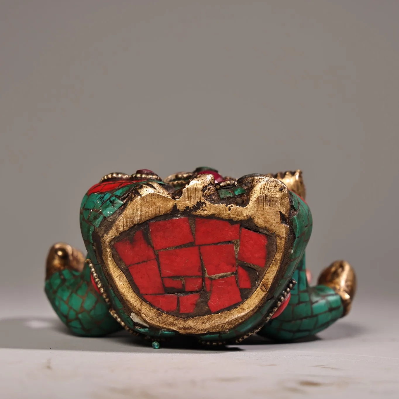 

5"Old China Collections Old Bronze Painted Outline in gold Mosaic Gem Turquoise Geneisha Buddha Elephant Trunk God of Wealth