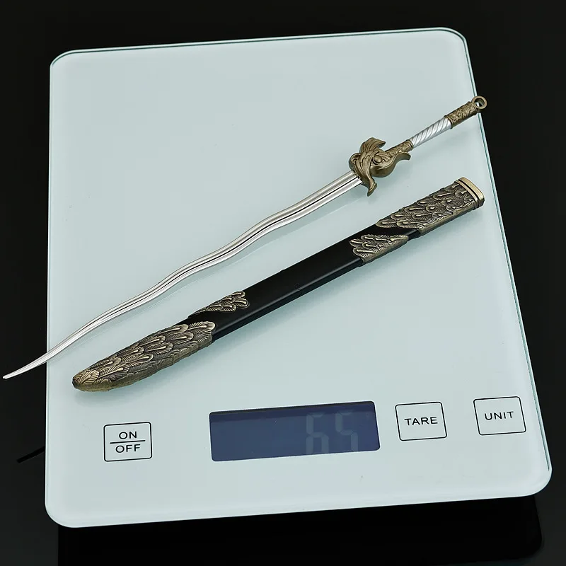 22 سنتيمتر لعبة السيوف الصينية القديمة الأجهزة الطرفية الأسلحة الباردة نموذج تحصيل مكتب الحلي الهدايا الإبداعية للأصدقاء الصبي لعبة