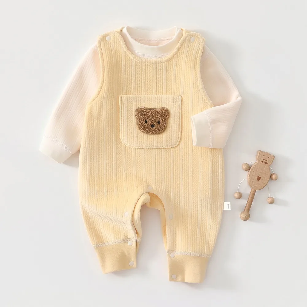 Autumn Baby Clothing Set Cartoon Long Sleeved Velvet Warm Top, Suspender Pants 2-piece Set, 0-3 Year Old Baby Outdoor Clothing