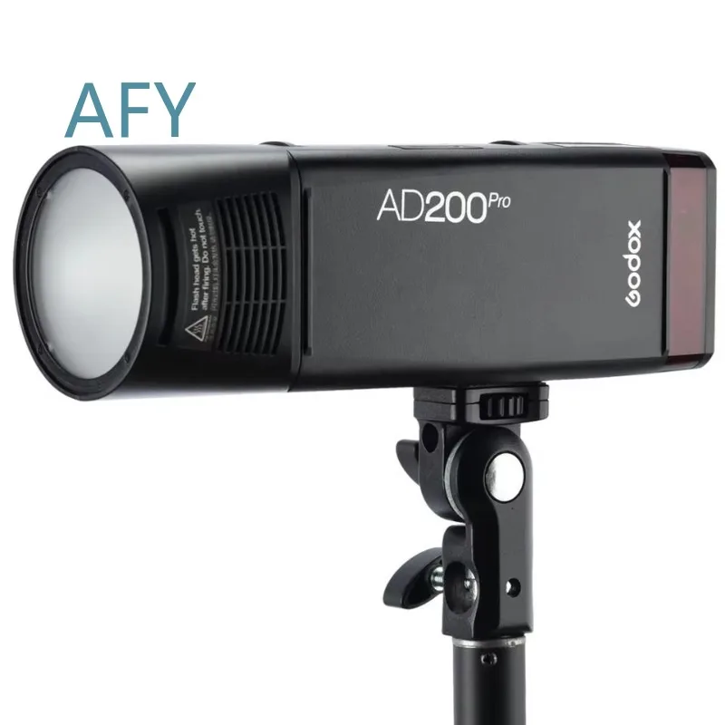 AD200Pro for Outdoor Flash Light 200Ws TTL 2.4G Wireless HSS 1/8000s Fast Recycling 0.01-1.8s 2900mAh Rechargeable Battery