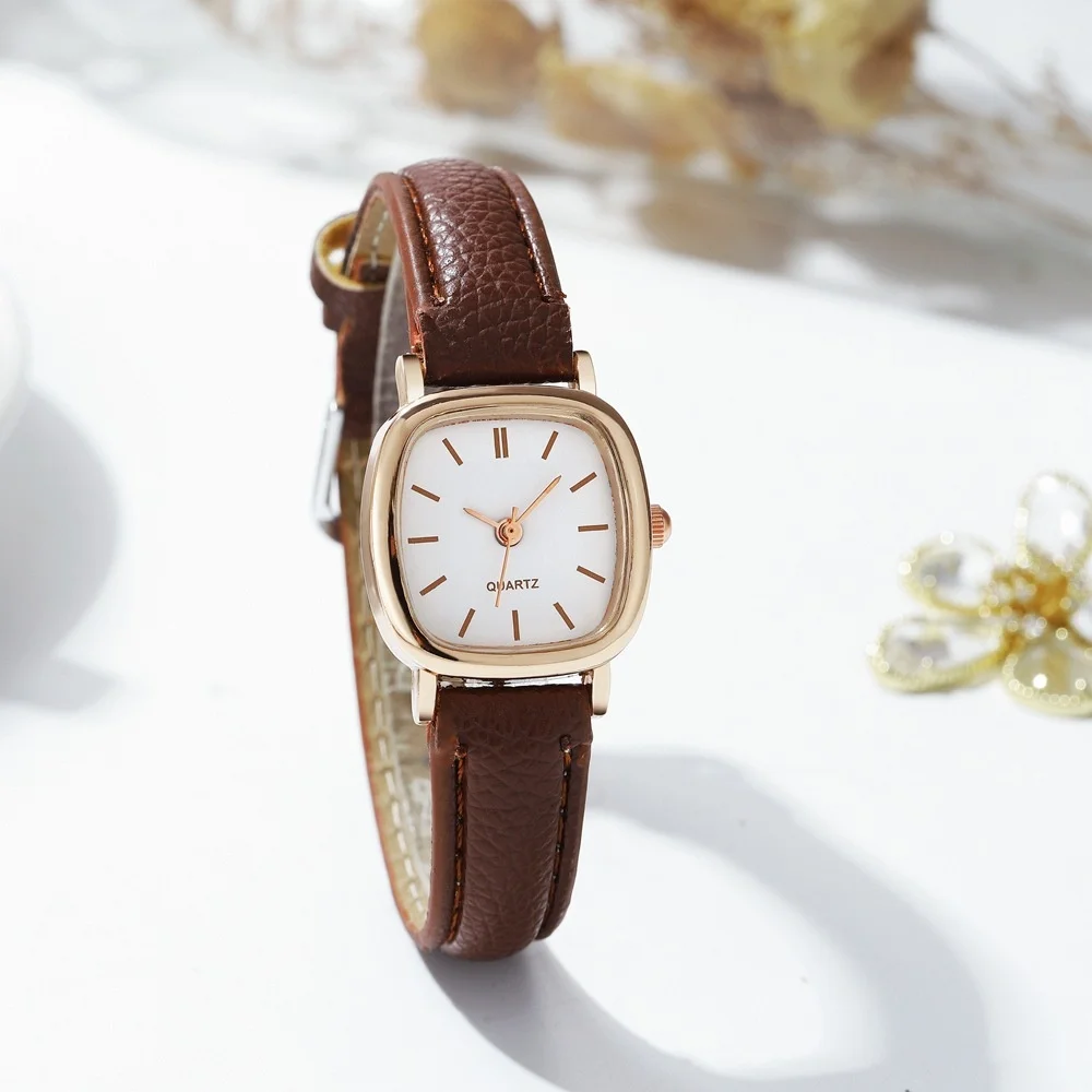 Women Vintage Square Gold Case Brown Leather Strap Quartz Watch