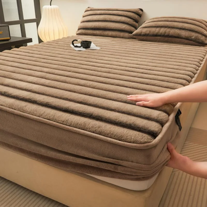 

Новая утолщенная простыня из искусственного кроличьего меха с эластичными лентами, зимнее теплое постельное белье, плюшевый мягкий наматрасник