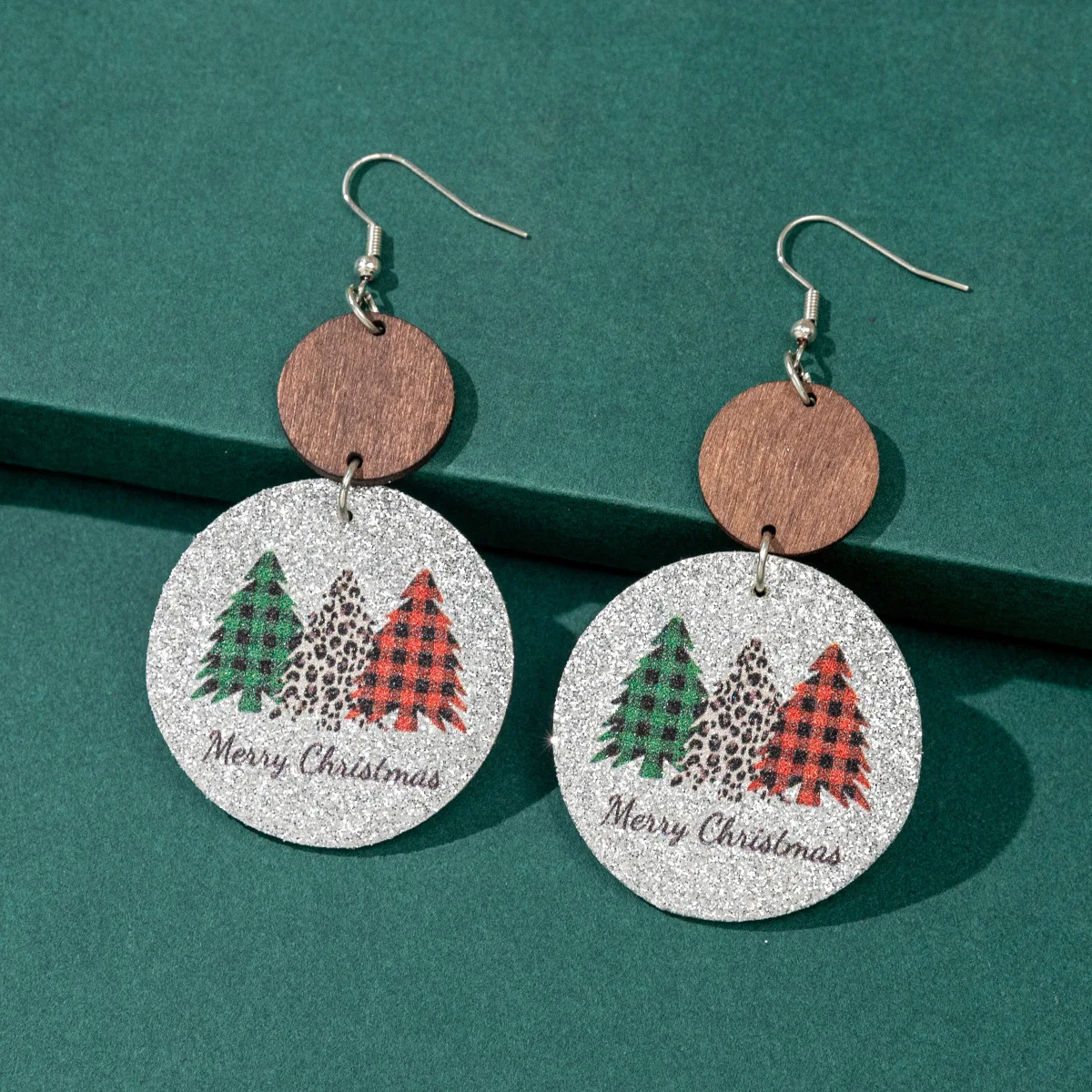 

S3272 Christmas Dangle Earrings For Women Round PU Leather Christmas Tree Letters Wood Earrings