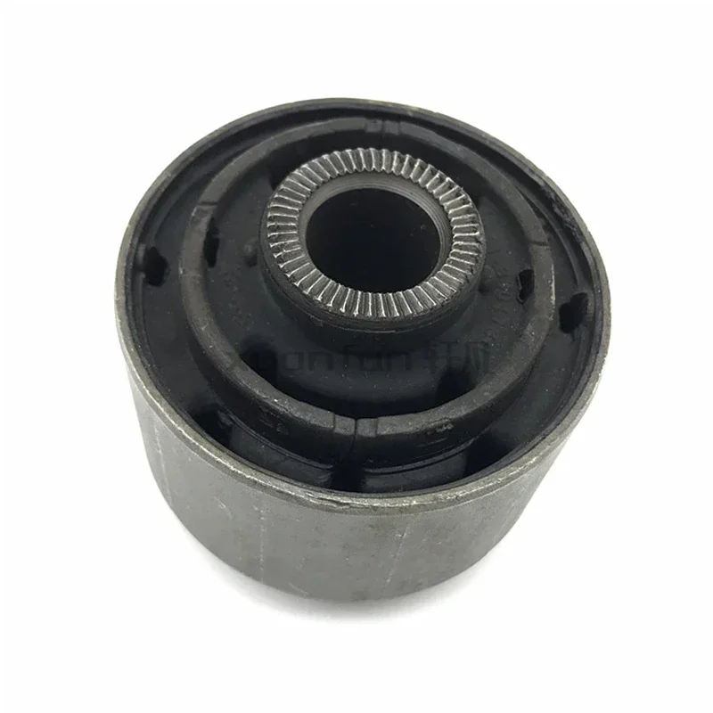 

Rear Drag Arm Rubber Sleeve For Chery Tiggo/Tiggo 3 Rear Lower Control Arm Rubber Sleeve/ Rear Suspension Bushing