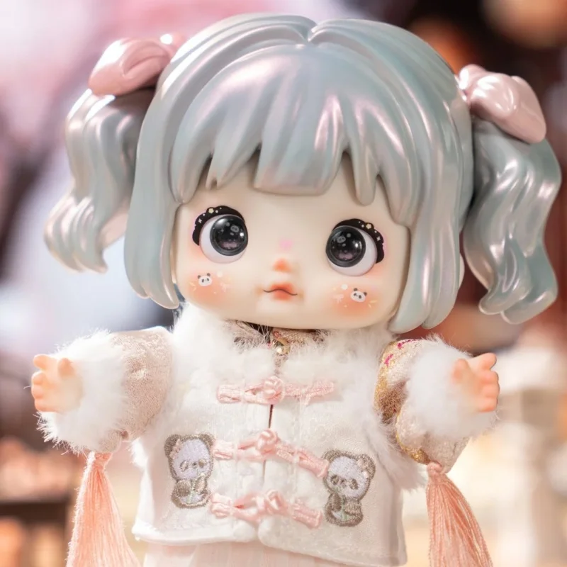 

Коллекционная шарнирная кукла Nommi Panda в китайском стиле с головным убором панды, лимитированная серия, на подвесной карточке, для коллекционеров BJD кукол