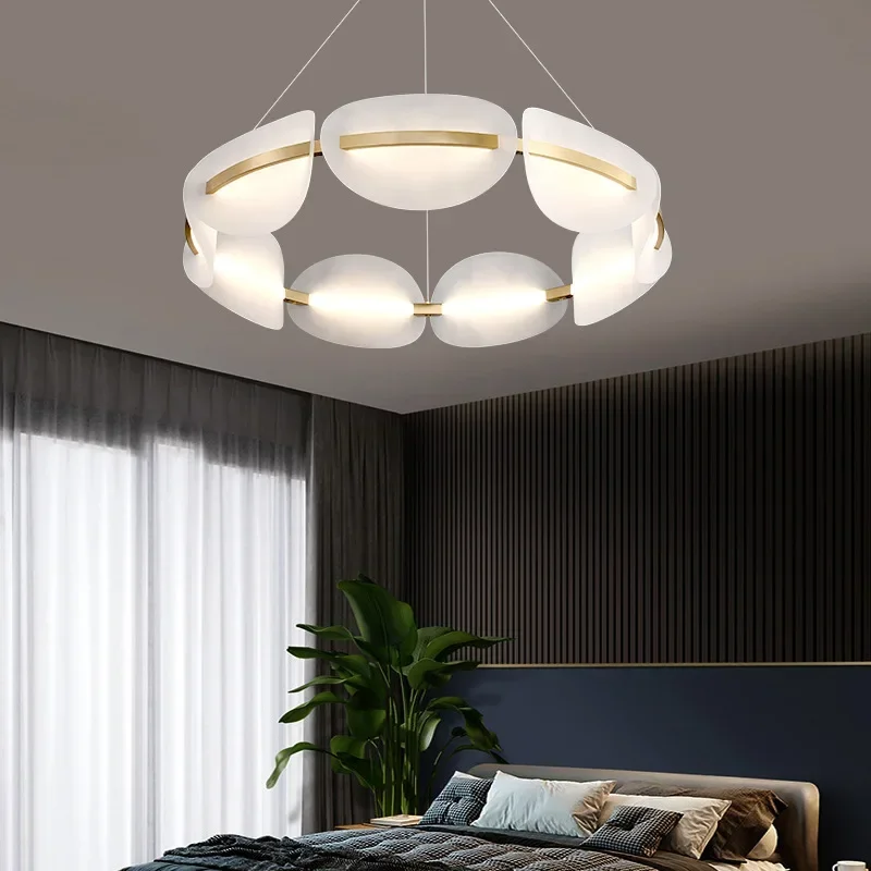 Lampu gantung LED akrilik desain lampu gantung Nordic kreatif lampu liontin untuk ruang tamu kamar tidur Hotel lobi anular kelopak lampu liontin