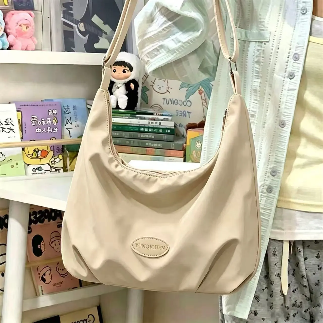 Women’s Nylon Hobo Bag Large Capacity Shoulder Bag Casual Underarm Tote Purse Lightweight Soft Crescent Handbag for Daily Travel 2