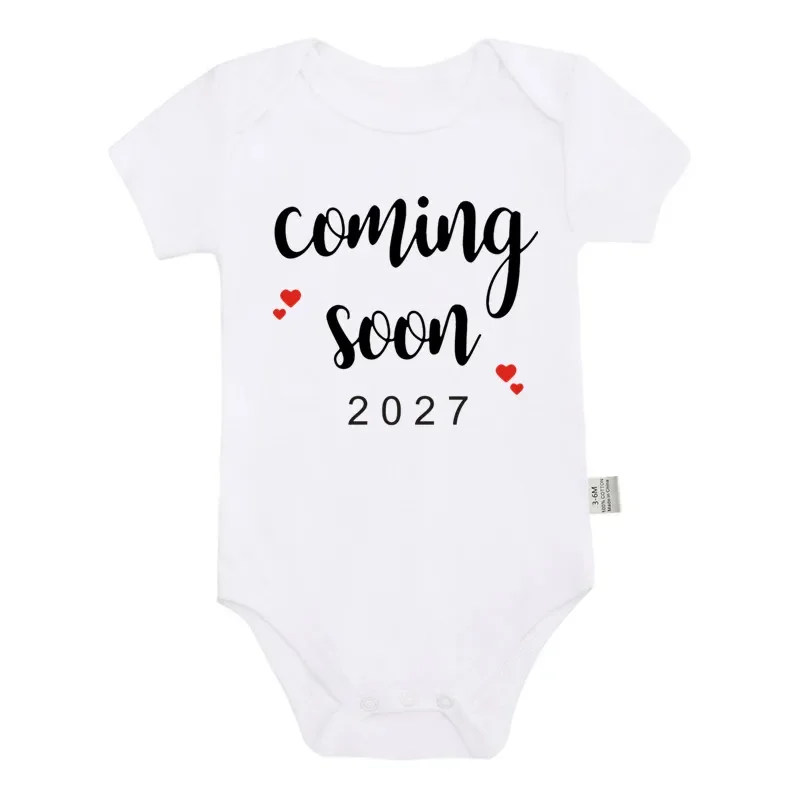 New Baby Coming Soon 2027 Baby Announcement Newborn Bodysuits Baby Rompers Pregnancy Reveal Clothes Cotton Girls Boys Jumpsuits