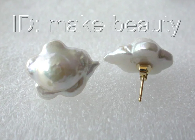 Pendientes clásicos con perlas de agua dulce cultivadas, de 19 mm, con diseño barroco y flor blanca, y engaste de oro de 14 quilates, modelo h499.