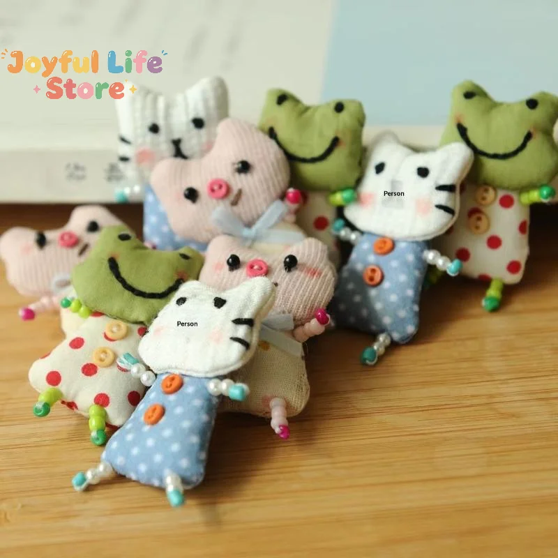 Hot 5Pcs Cute DIY Handmade Beaded Little Pig Frog And Little Cat Ornaments Creative Children's Clothing Shoes Socks Accessories
