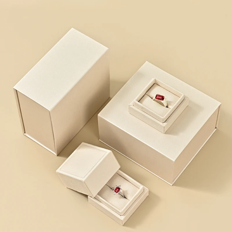 Ciyye Ring Gift Box Velvet Jewelry Packaging Storage Box Organizer Portable Wedding Proposal Engagement Gift Box Customizable
