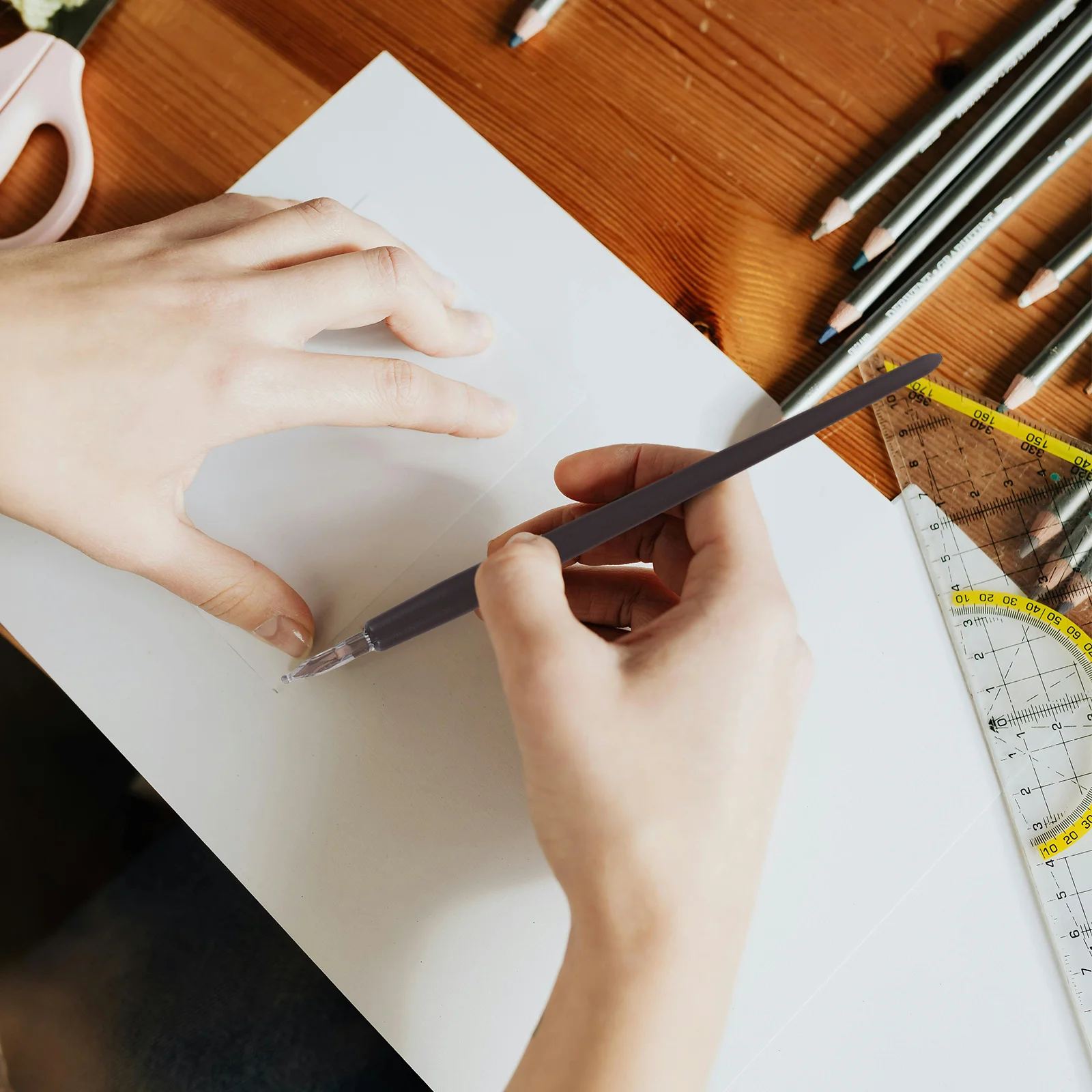 Zestaw 5 drewnianych piór do kaligrafii w stylu vintage z stalowym hrochtem do rysowania, pisania, kaligrafii, pisania odręcznego, łatwe w czyszczeniu narzędzie do pisania.