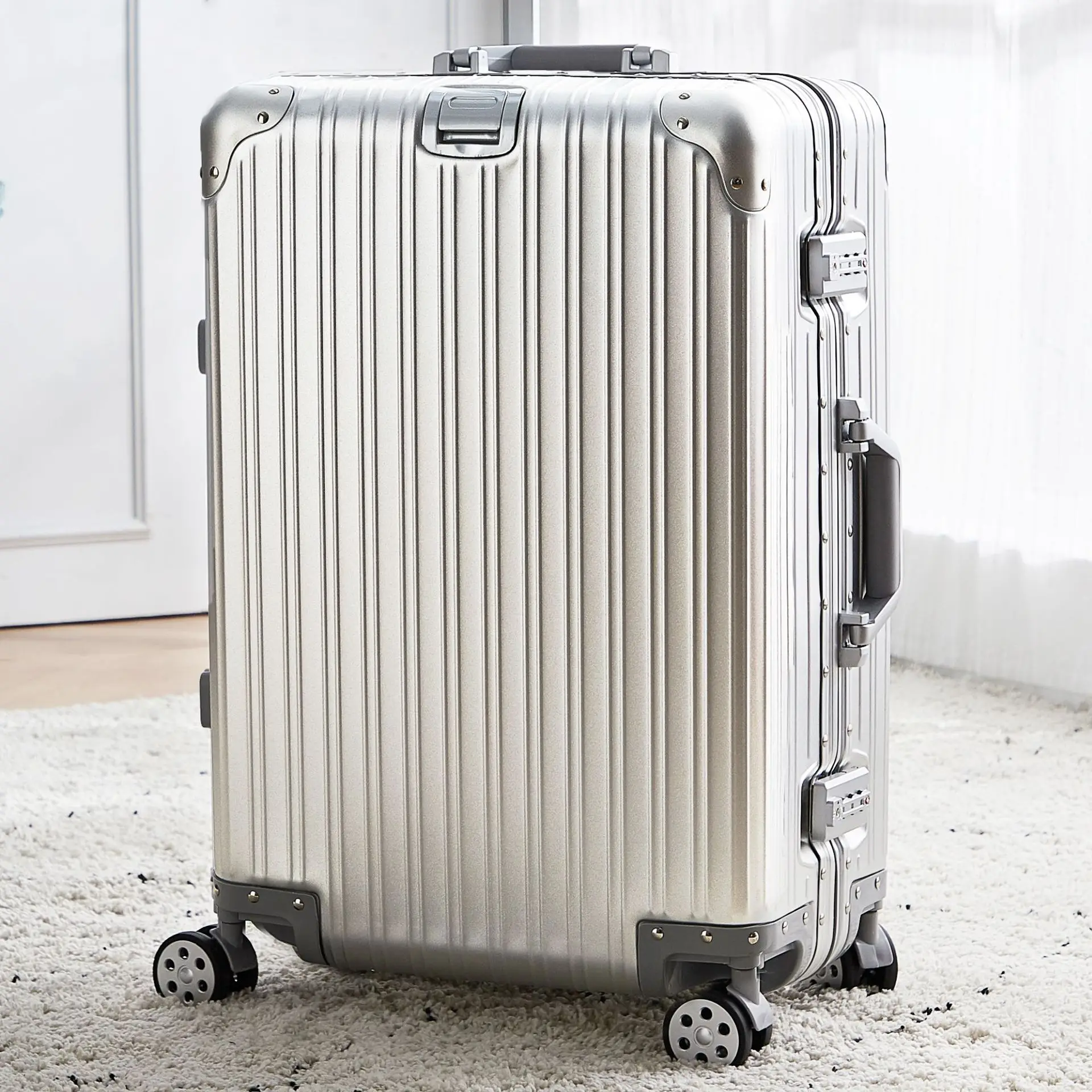 100% Aluminum-magnesium Alloy Travel Suitcase High Quality Rolling Luggage 20/24/26/29'' Trolley Luggage Carry-On Cabin Suitcase