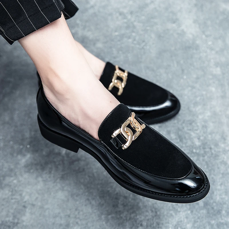 Spring New Men Fashion Flat Shoes Quality Metal Slip on Leisure Loafer Shoes Ladies Mocassins Luxury goods Dress Party Men Shoes