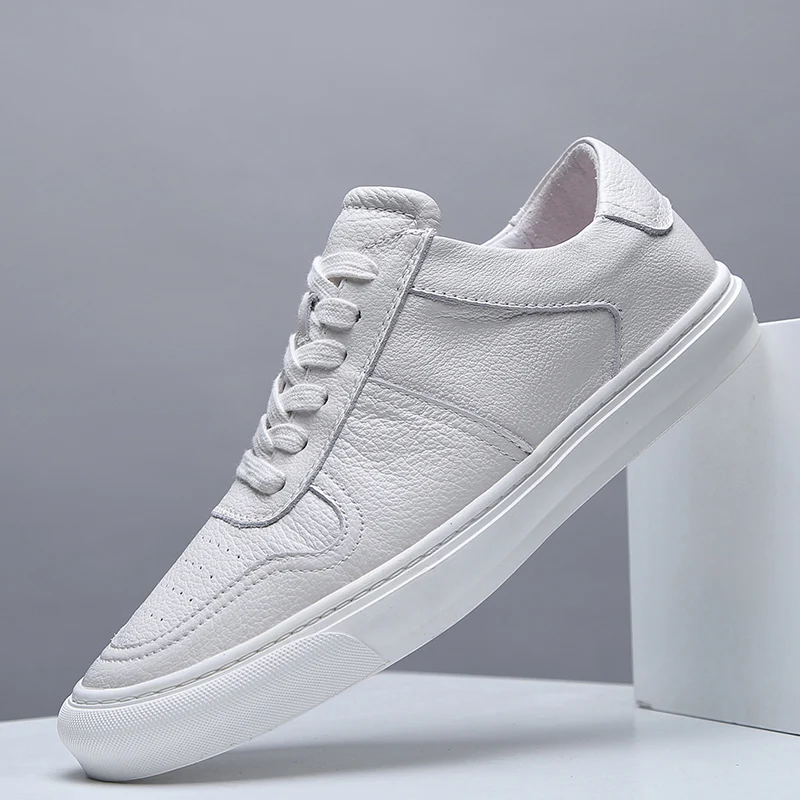 Genuine Leather White Shoes Men Low Skateboarding Shoes Leather Sneakers Flat Spring Summer Fashion