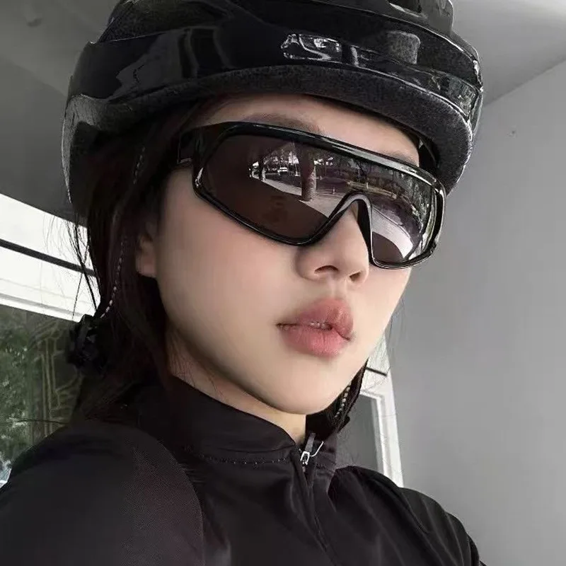 New Women Outdoor Sports Sunglasses Cycling Climbing Eyeglasses One Piece Personalized Colorful Lens Glasses