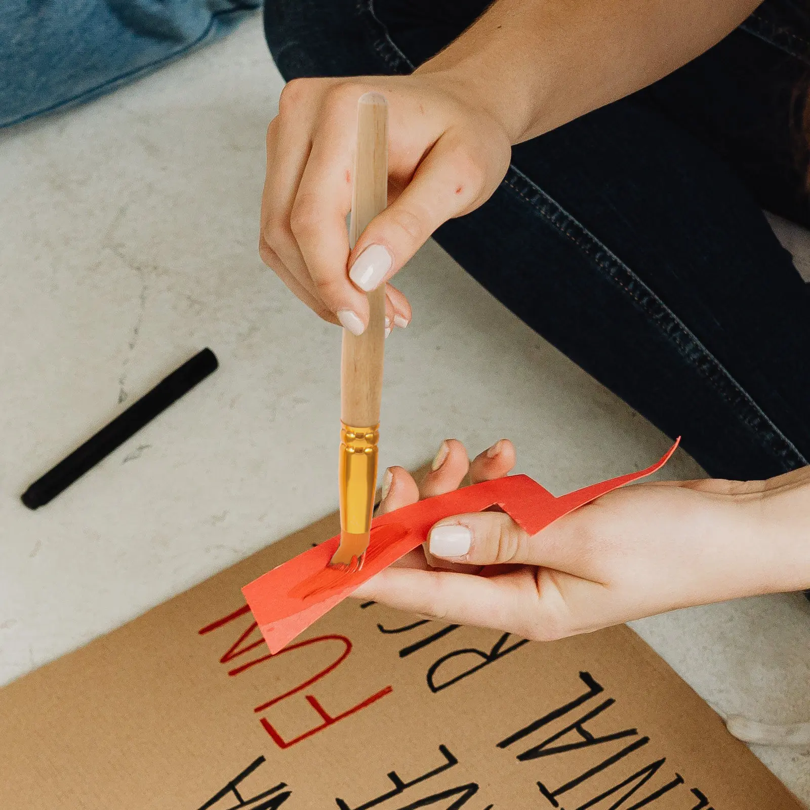 

6Pcs Watercolor Brush Set for Oil Painting Drawing Portable Art Supplies Creative Craft Project Wood Handle Elastic