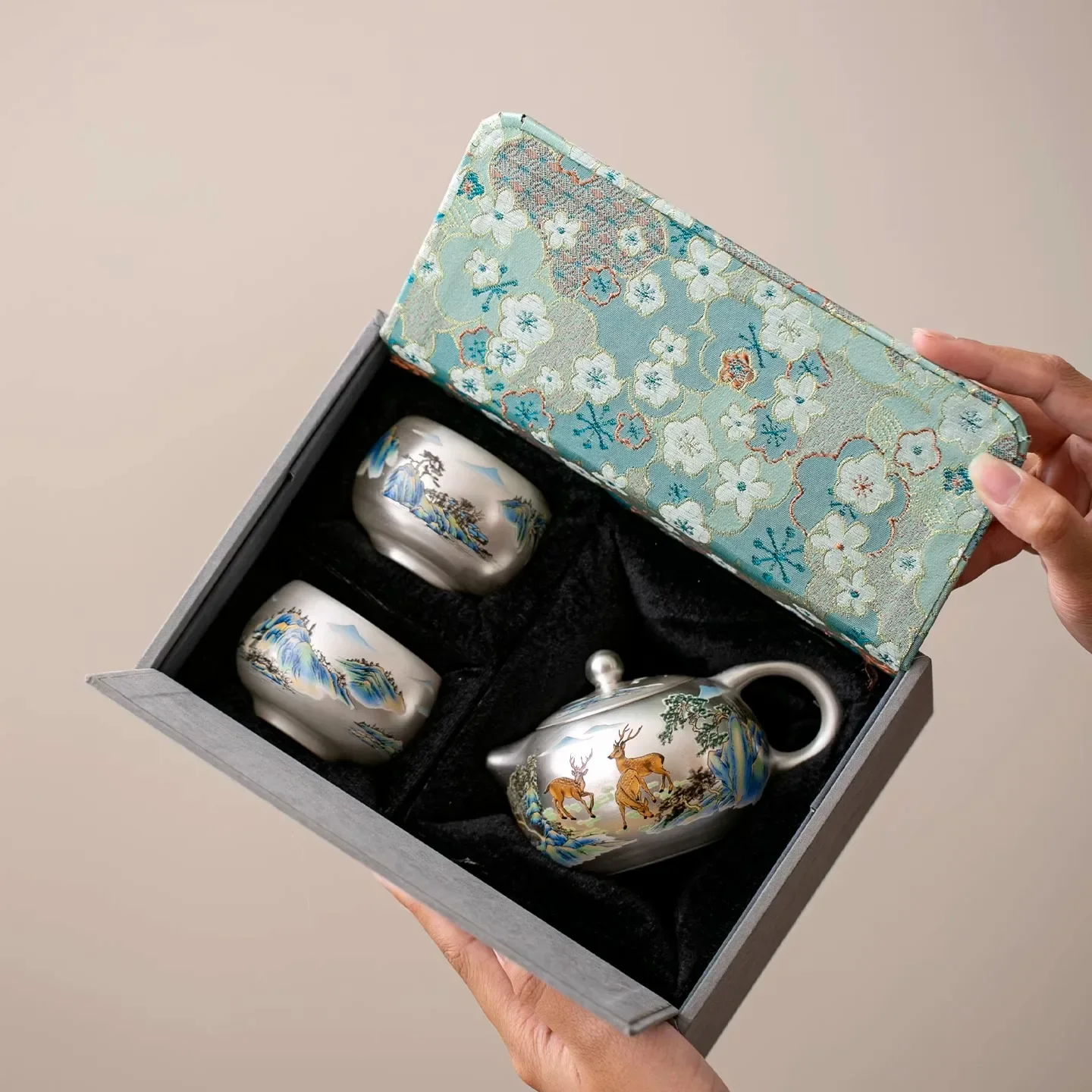 Qingfu Mountain Deer Silver Tea Set Ceramic One Pot Two Cups Kung Fu Tea Set Gift for Elders