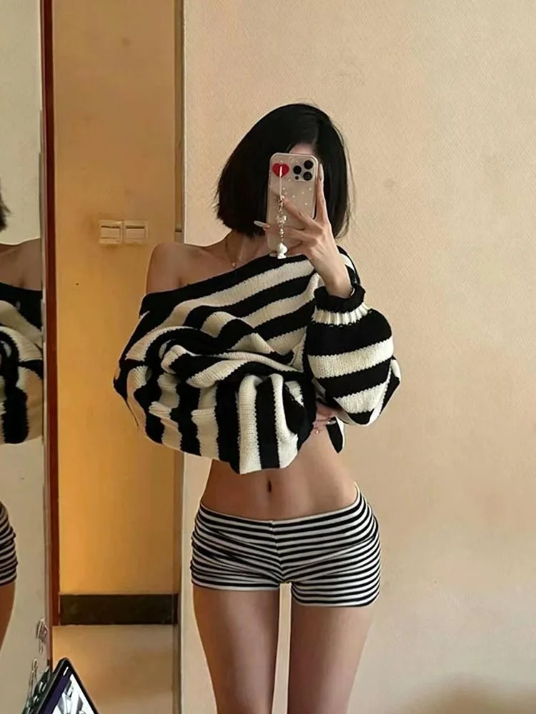 Korean Style Low Waist Striped Shorts High Elasticity Striped Pattern Short Shorts Comfortable Hot Pants Summer
