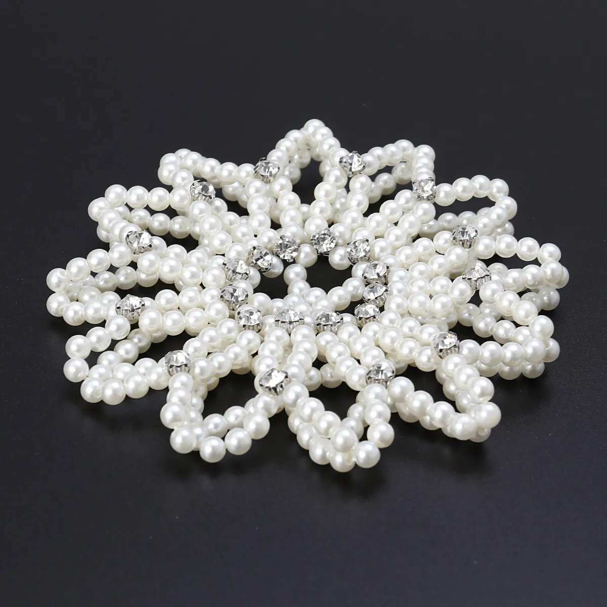 

Elastic Pearl Hairnet Snood White Handmade Crochet Hair Net for Dance Performance Gymnastics Party Ballet Hair Accessory
