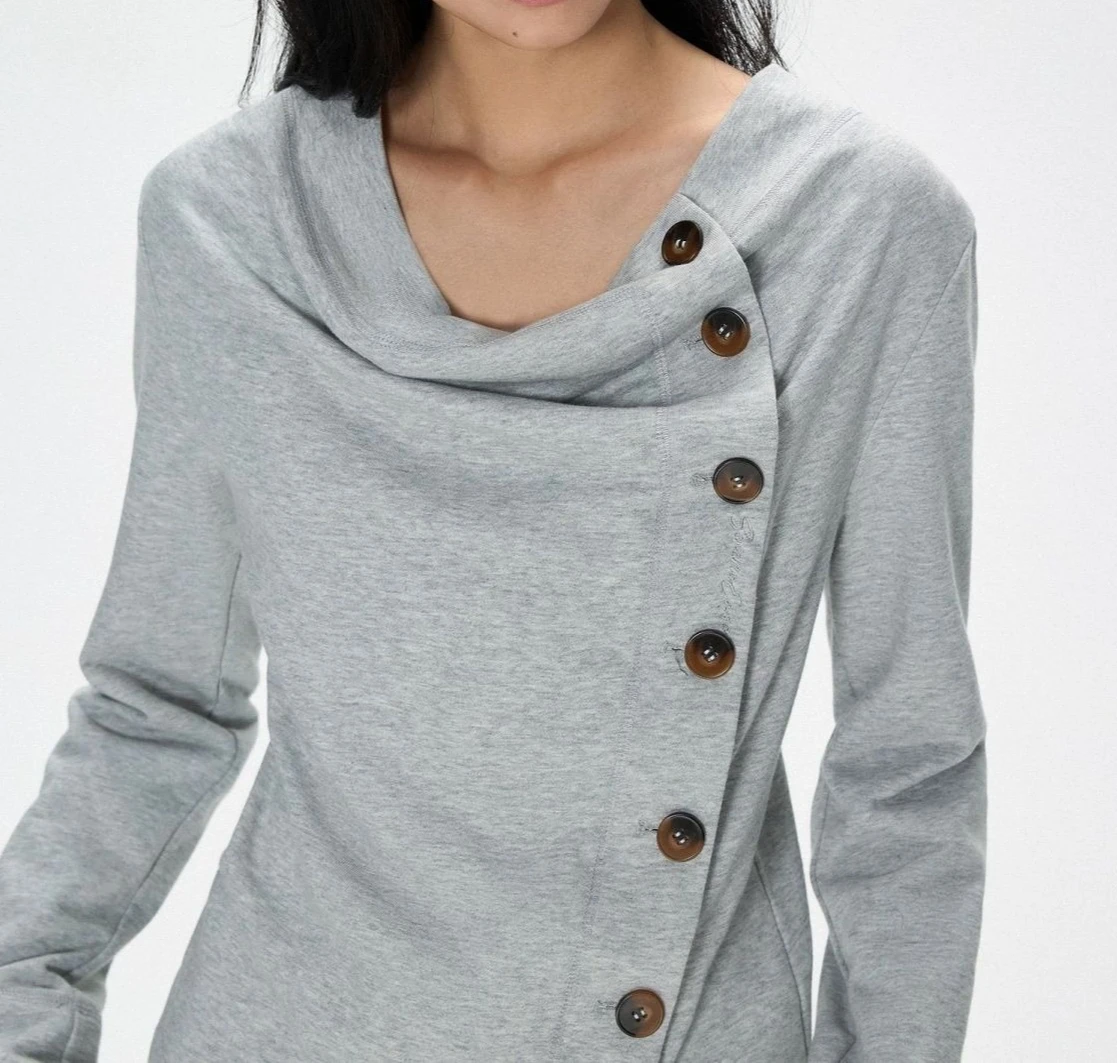 

A Simple and Irregular Spring and Autumn New Button-down Hoodie