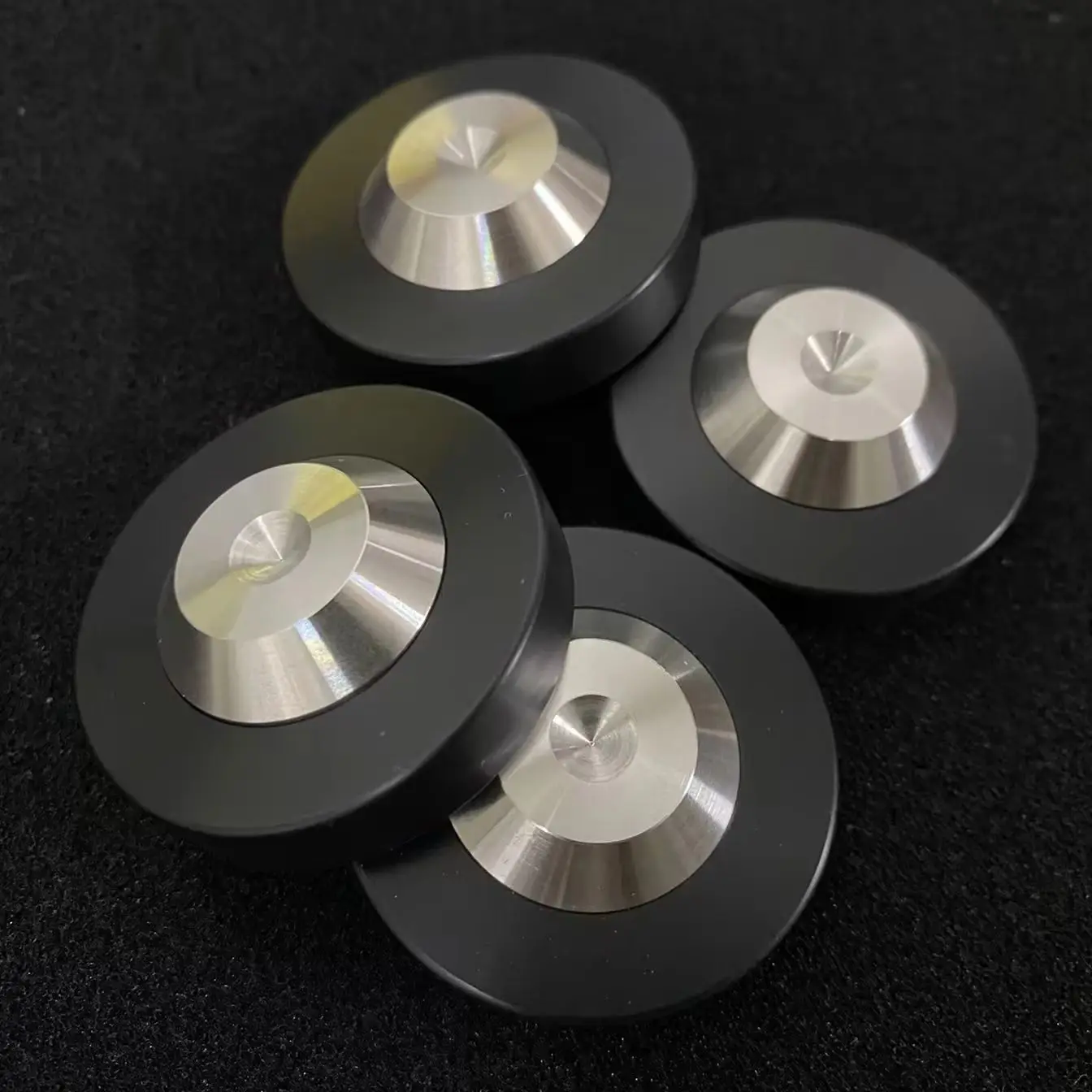 49*13MM Speaker Spike Pads Floor Protectors AMP DAC CD Spike Base Pad Black Color Isolation Feet Improve Sound
