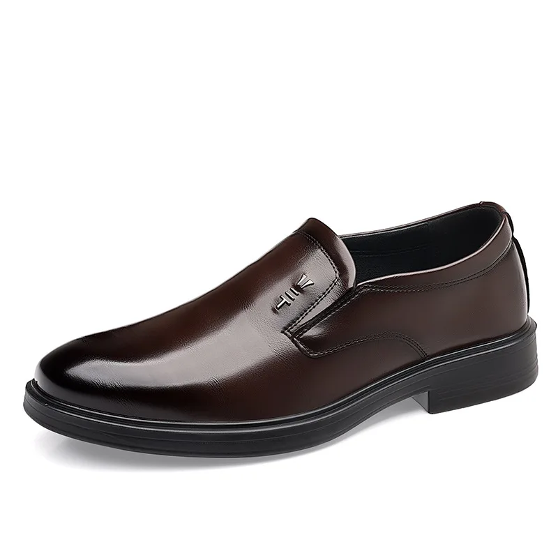 

2024 Весенняя новая дизайнерская кожаная обувь для мужчин, однотонная модная деловая повседневная обувь, мужские черные модельные туфли в стиле ретро